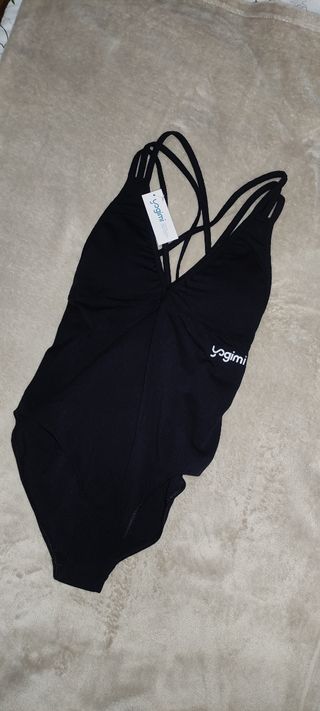 Body Yogimi Negro Talla S sin estrenar