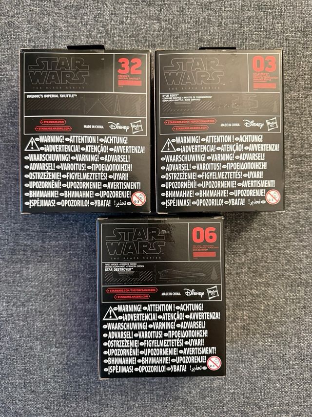 Naves Star Wars Titanium Black Series precintadas