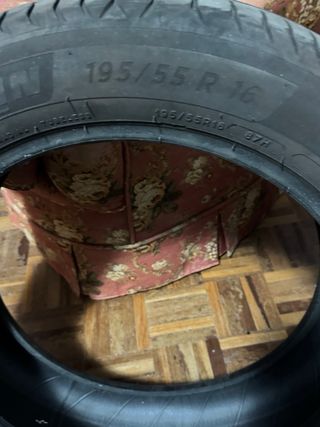 Neumático Michelin 195/55 R16