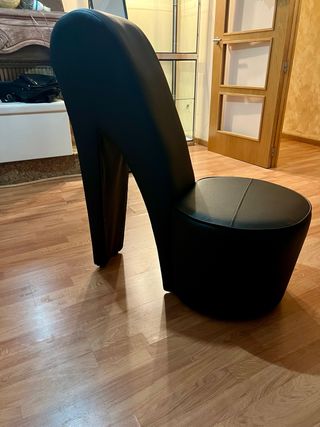 Asiento Diseño Tacón Negro