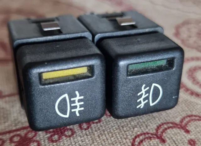 Botone antiniebla delantero y trasero OPEL CALIBRA