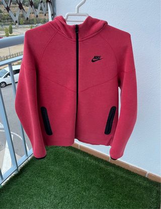 Sudadera Nike Tech fleece Roja original.
