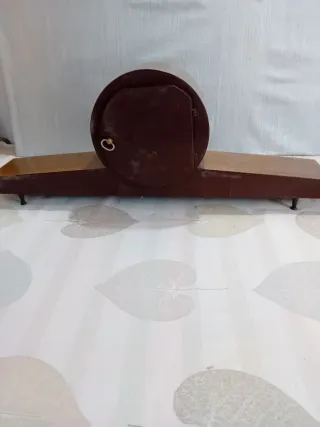 Reloj de sobremesa antiguo madera