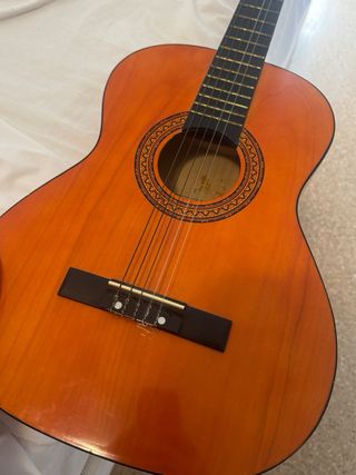 Guitarra Acústica Clásica
NO HAGO ENVÍOS