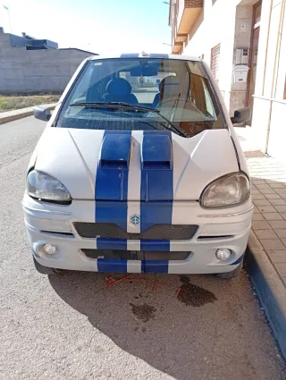 Coche sin carnet 49cc
