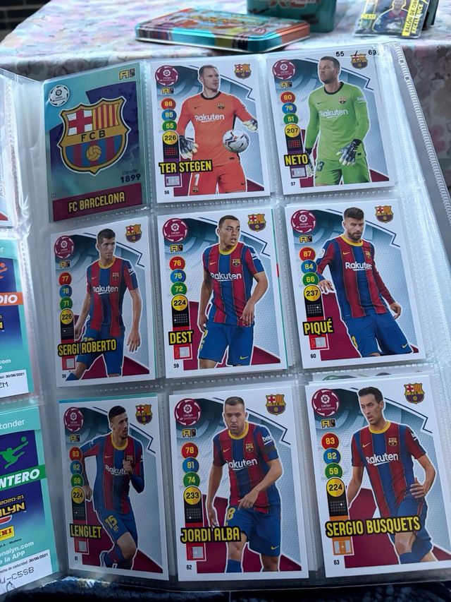 Album Adrenalyn completo 2020-21 + regalo 2023-24