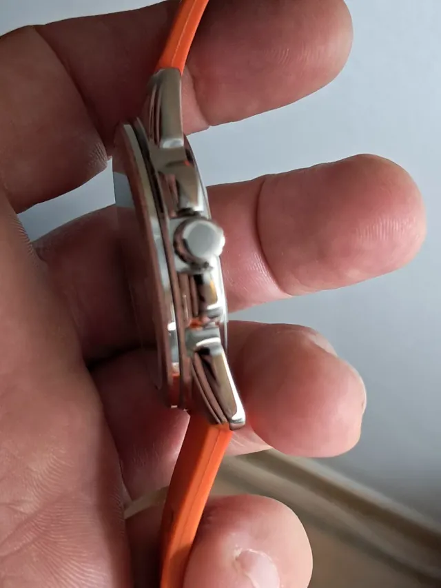 Casio Analógico Cuarzo Naranja Blanco