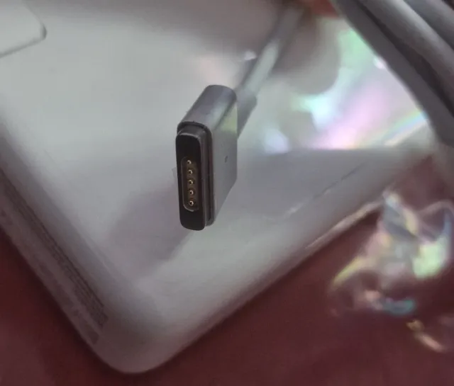 Caricabatterie Apple 85W T-Tip MacBook Pro Air