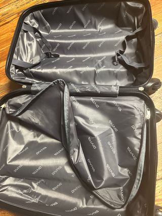 Maleta de viaje DIVIYA con ruedas