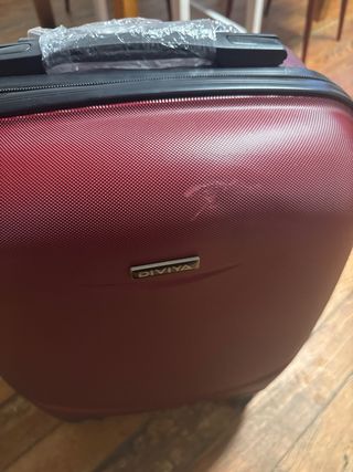 Maleta de viaje DIVIYA con ruedas