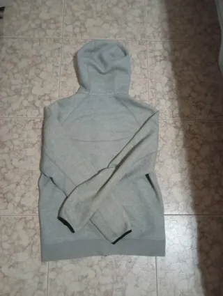 Chaqueta Nike Tech Gris Talla M