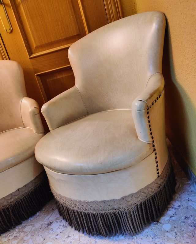Combo sillones vintage flecos beige