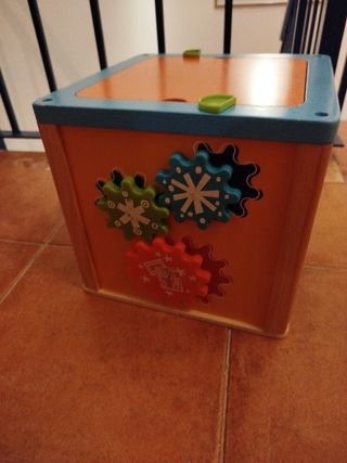 Cubo de Actividades de Madera