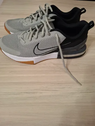 Zapatillas Nike Air Max Grises y Negras