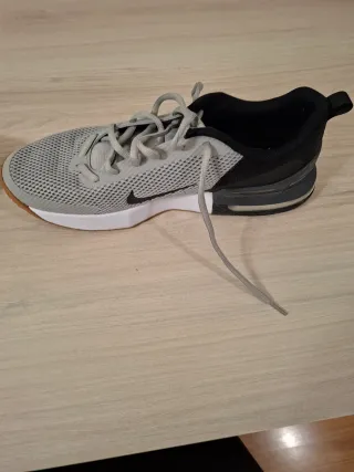 Zapatillas Nike Air Max Grises y Negras