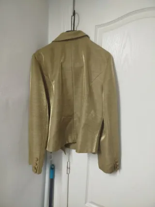 Chaqueta verde brillante mujer