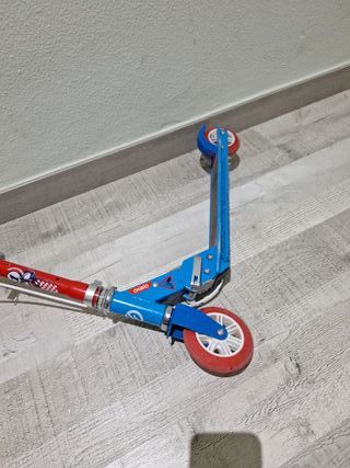 Patinete Oxelo Azul y Rojo