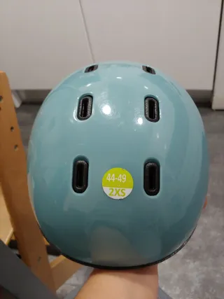 Conjunto esquí 24 meses, manoplas y casco 2xs