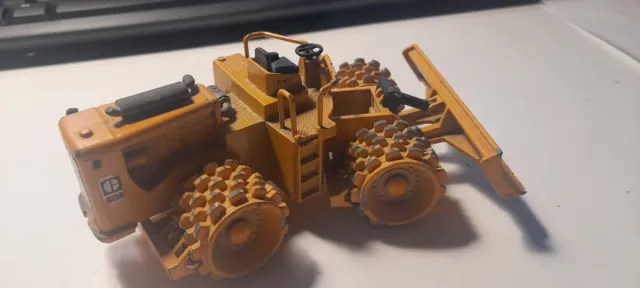 Compactador Joal 825B N°218