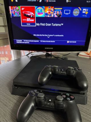 PlayStation 4 Slim 500GB + 2 Mandos + Juego
