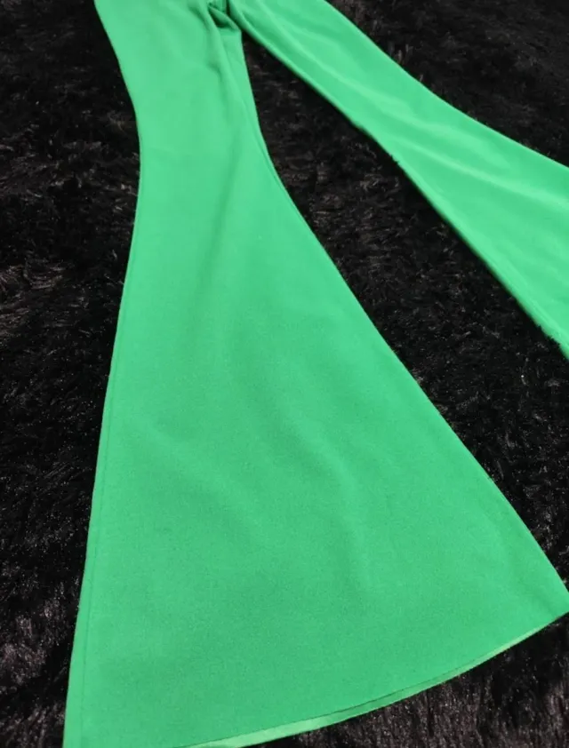 Pantalón campana verde