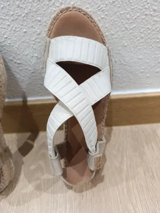 Sandalias Toni Pons Blancas