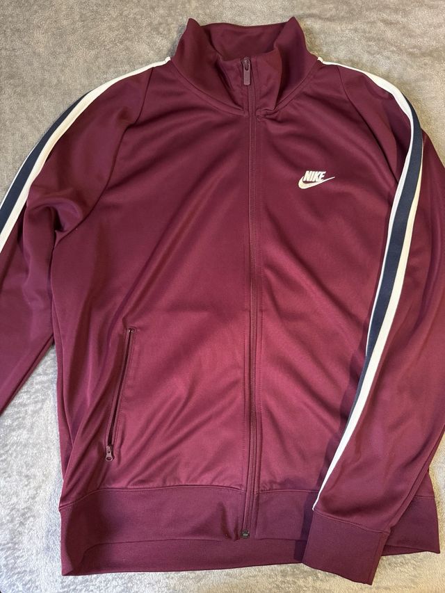 Chaqueta deportiva Nike Talla L
