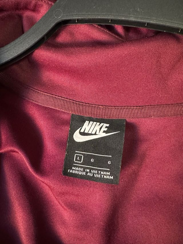 Chaqueta deportiva Nike Talla L