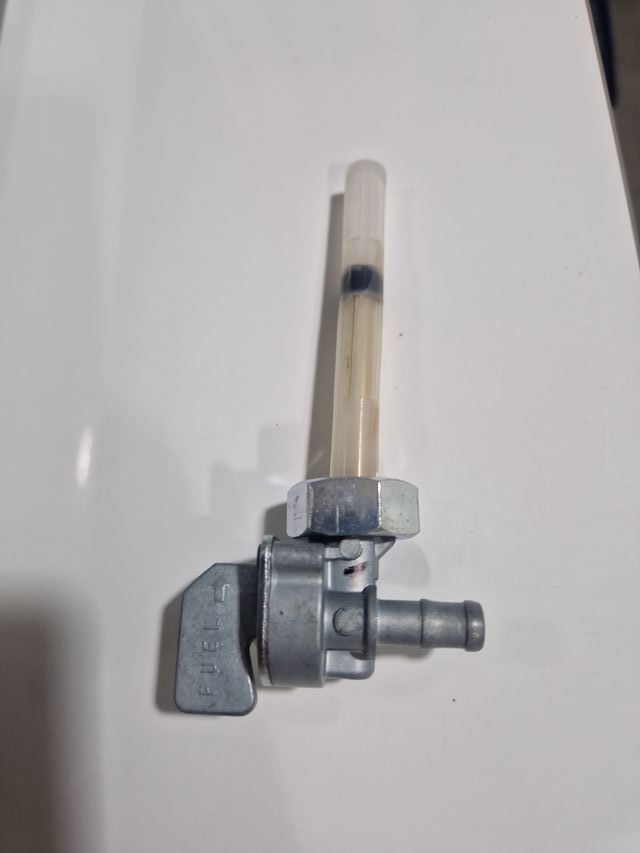 Grifo Gasolina Honda CB 750 - 16950-MA4-671