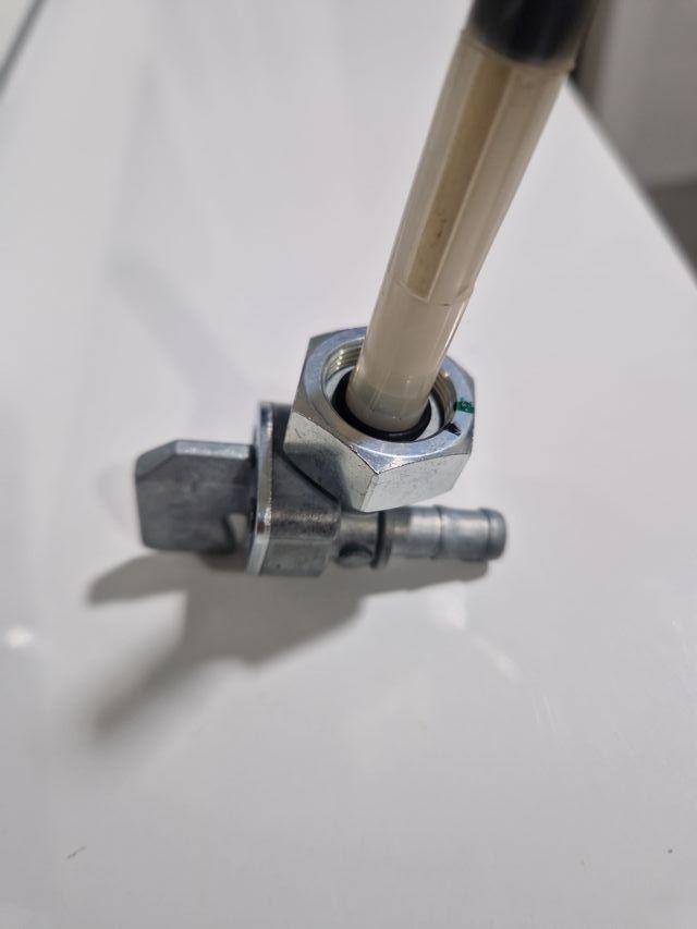 Grifo Gasolina Honda CB 750 - 16950-MA4-671