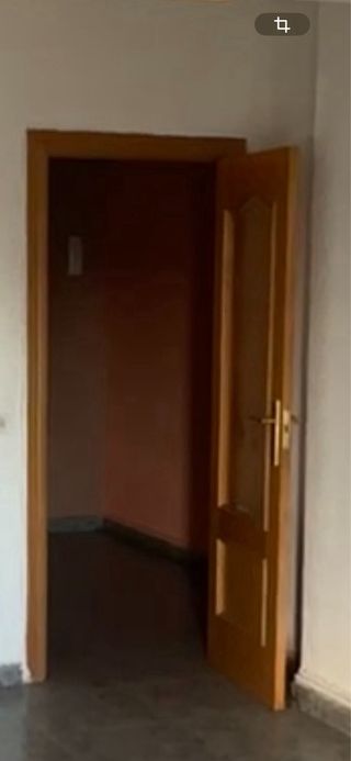 Puerta de madera interior