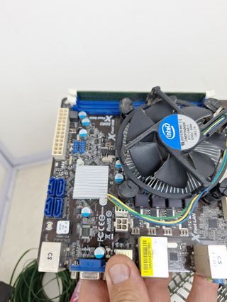 Placa Base Intel H61M-V Mini