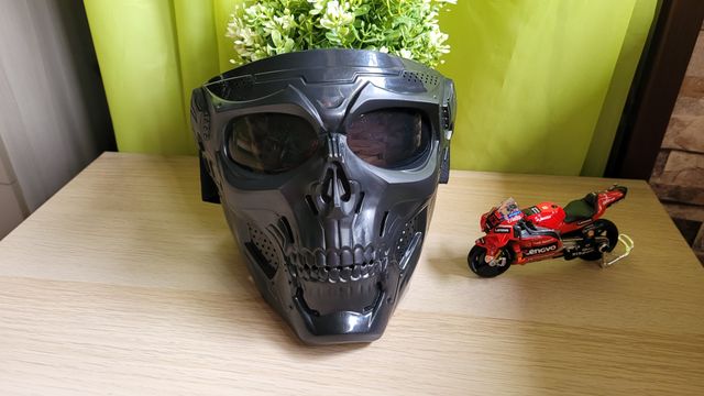 Biker integrale Skull Black