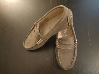 Pack Zapatos Niño. Multimarca. Talla 32.