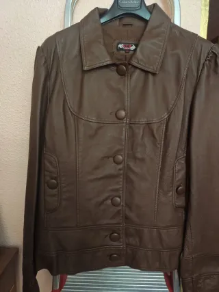 Chaqueta de piel mujer marrón