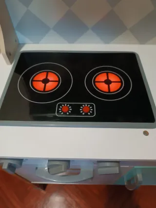 Cocina infantil de madera