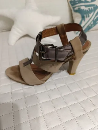 Sandalias de piel talla 36
