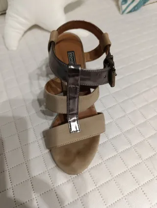 Sandalias de piel talla 36