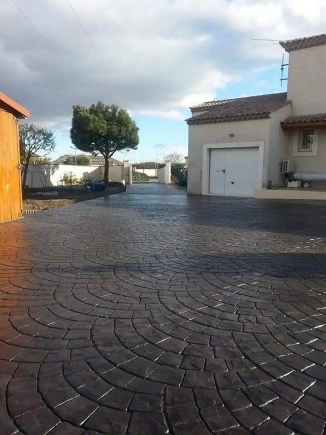 Hacemos todo tipo de trabajos en hormigón.