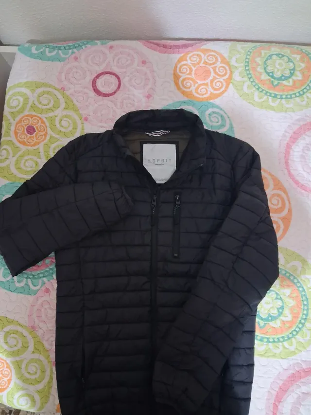 Abrigo Esprit Ultraligero Negro