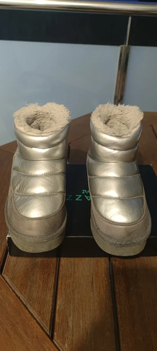 Botas niña plateadas y grises