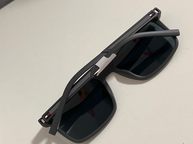 Gafas de Sol Tommy Hilfiger Negras