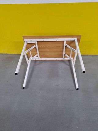Mesa de oficina plegable madera y metal