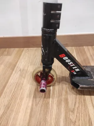Patinete Bestial Woolf B-10 con pegs