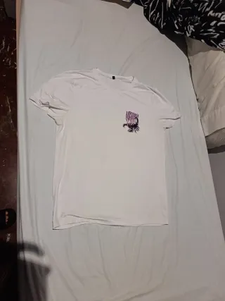 Camiseta Blanca Talla L con Diseño