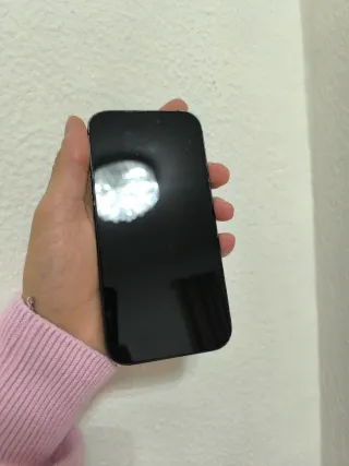 iPhone 15 Black