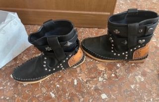 Stivali Queen Helena neri con borchie