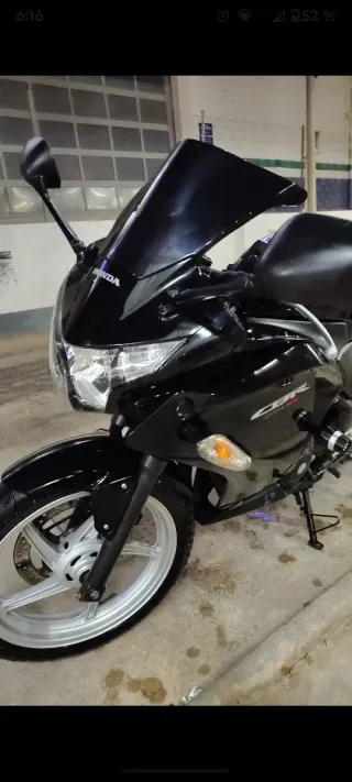 Honda CBR 250R 2011 Negra