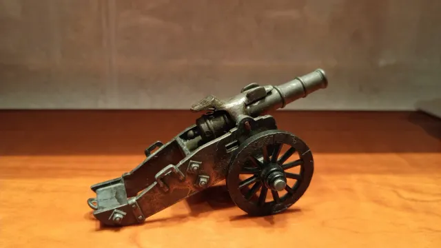 Sacapuntas Play Me Cañón Ref. 914