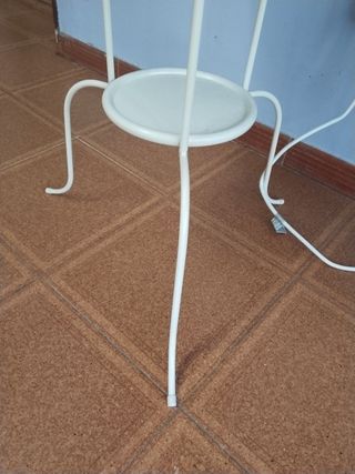 Mesa auxiliar redonda Ikea